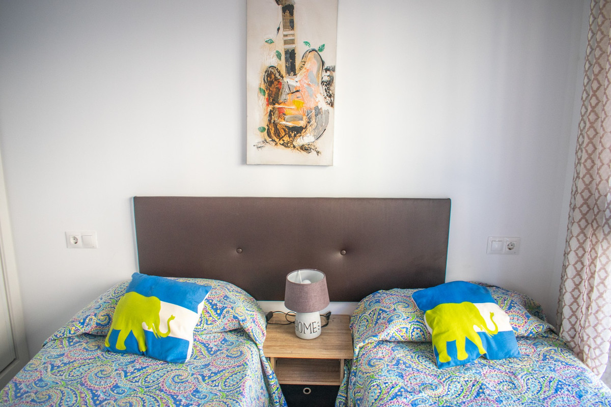 Se vende Apartamento Planta Baja de 2 dormitorios en Costa Blanca, Alicante, España