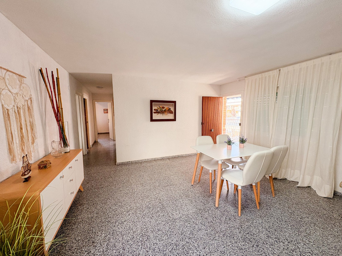 3 Bed Apartment for sale in Santa Pola Costa Blanca, Alicante, Spain