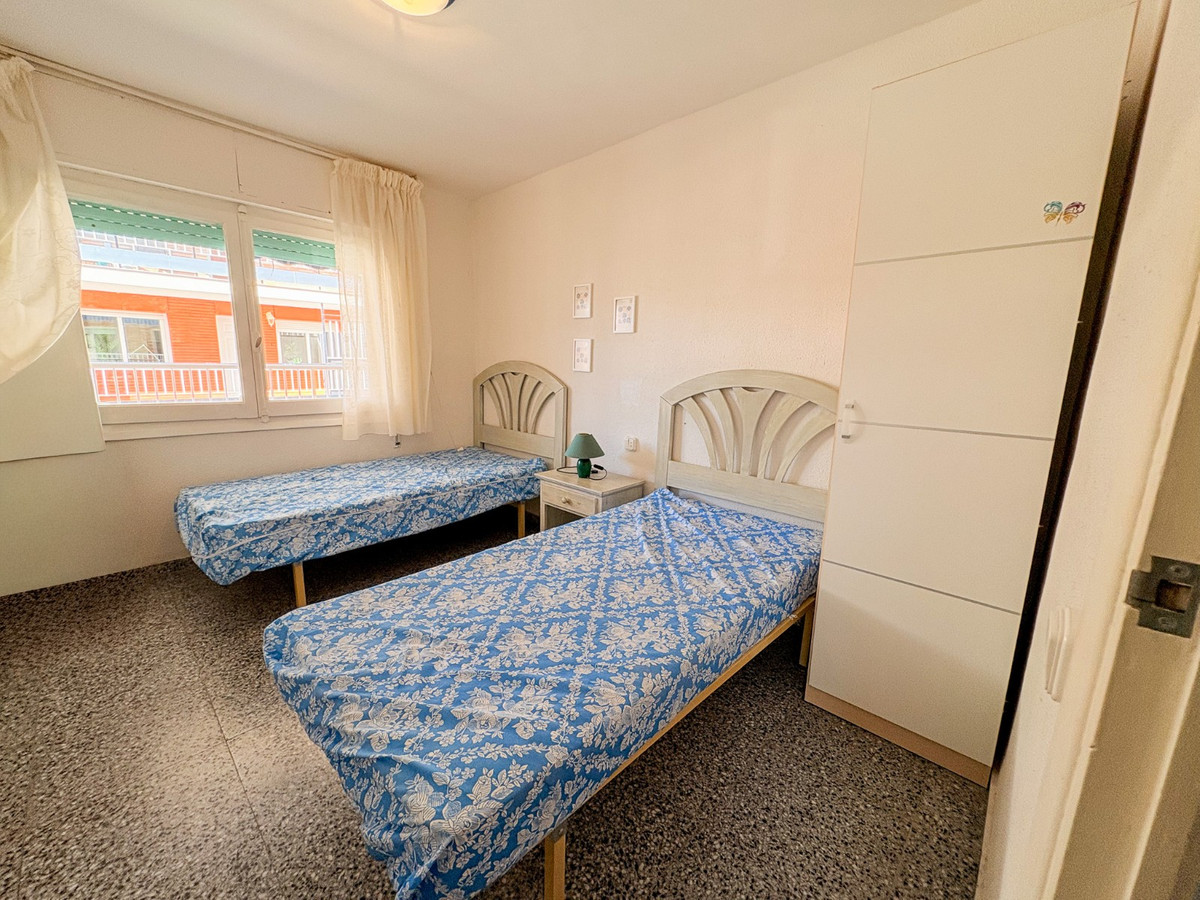3 Bed Apartment for sale in Santa Pola Costa Blanca, Alicante, Spain