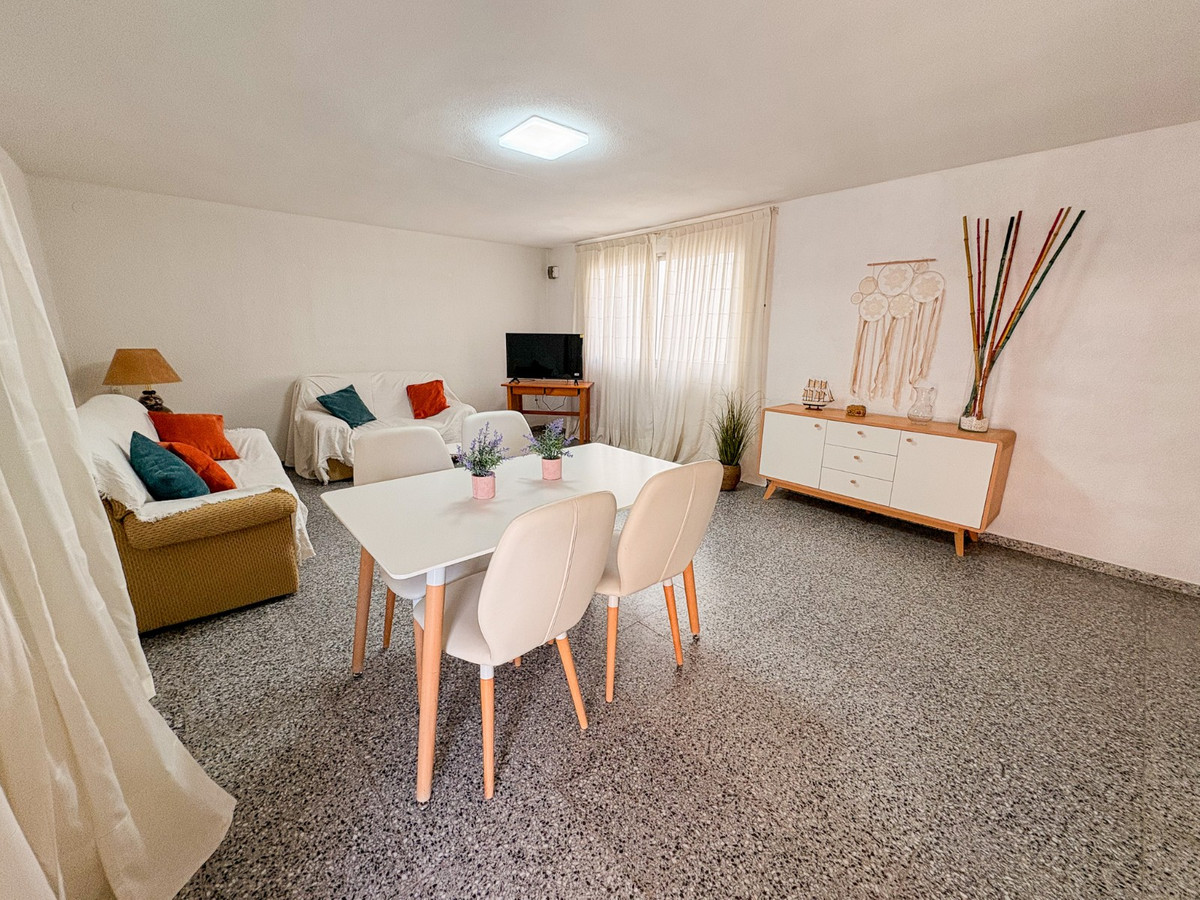 3 Bed Apartment for sale in Santa Pola Costa Blanca, Alicante, Spain