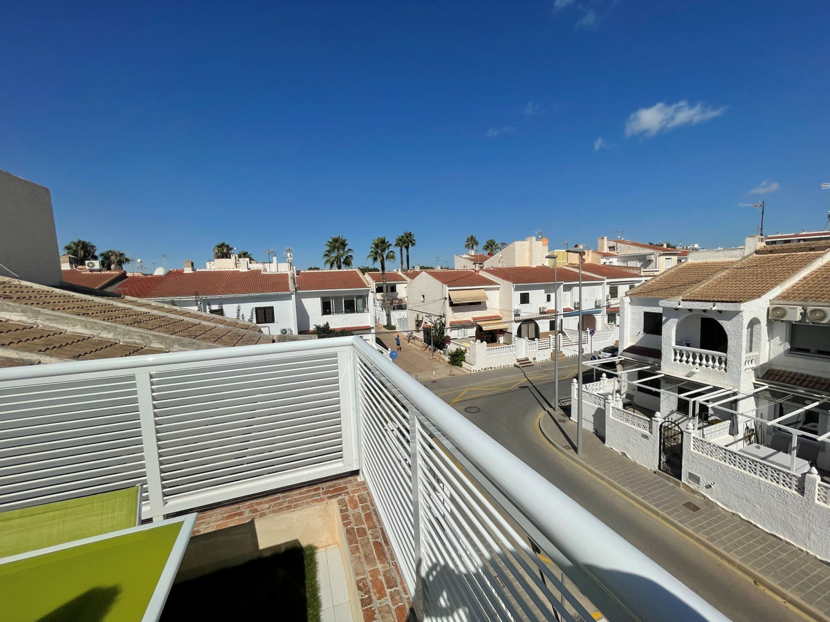 Se vende Adosada de 2 dormitorios en Costa Blanca, Alicante, España