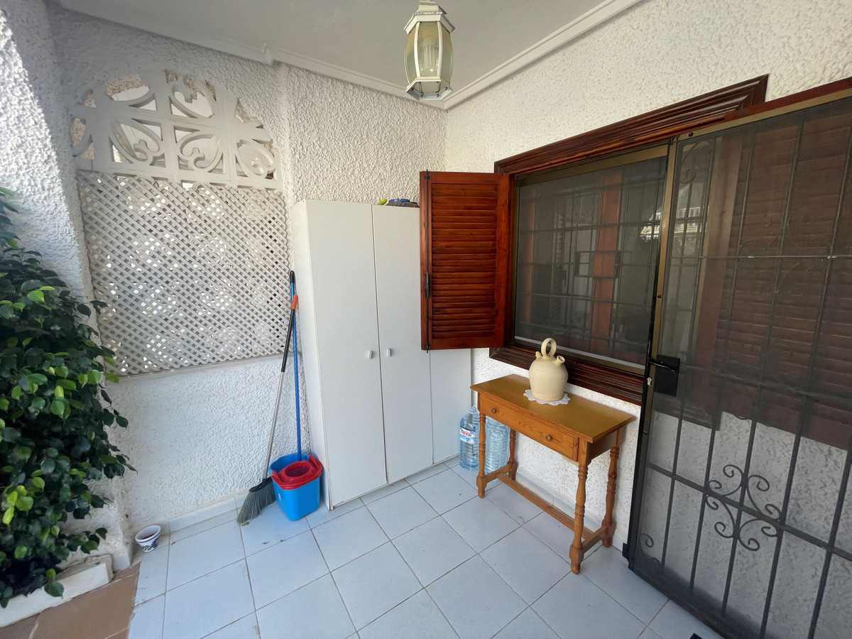 Se vende Adosada de 2 dormitorios en Costa Blanca, Alicante, España