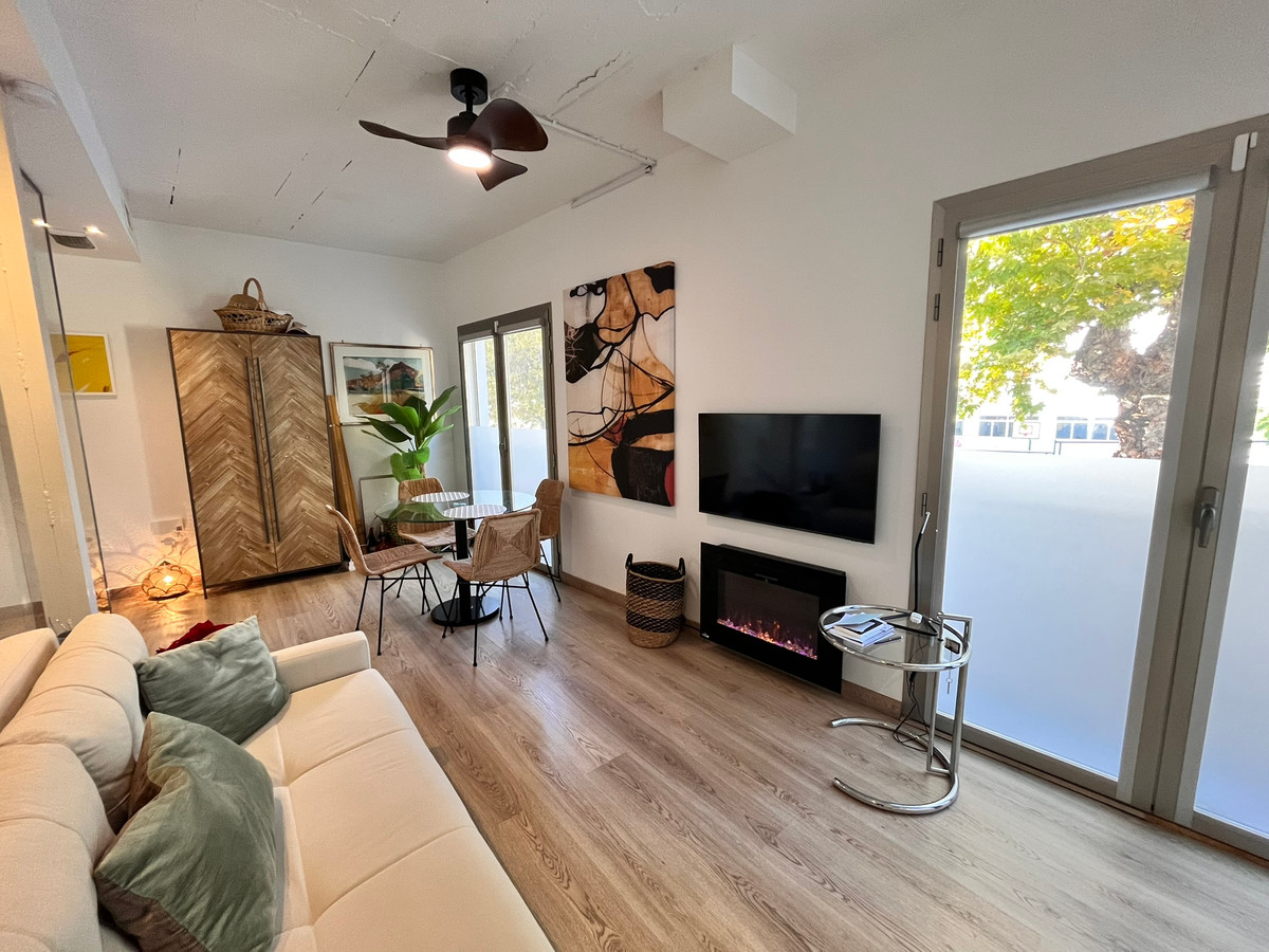Se vende Ático de 1 dormitorios en Costa Del Sol, Málaga, España