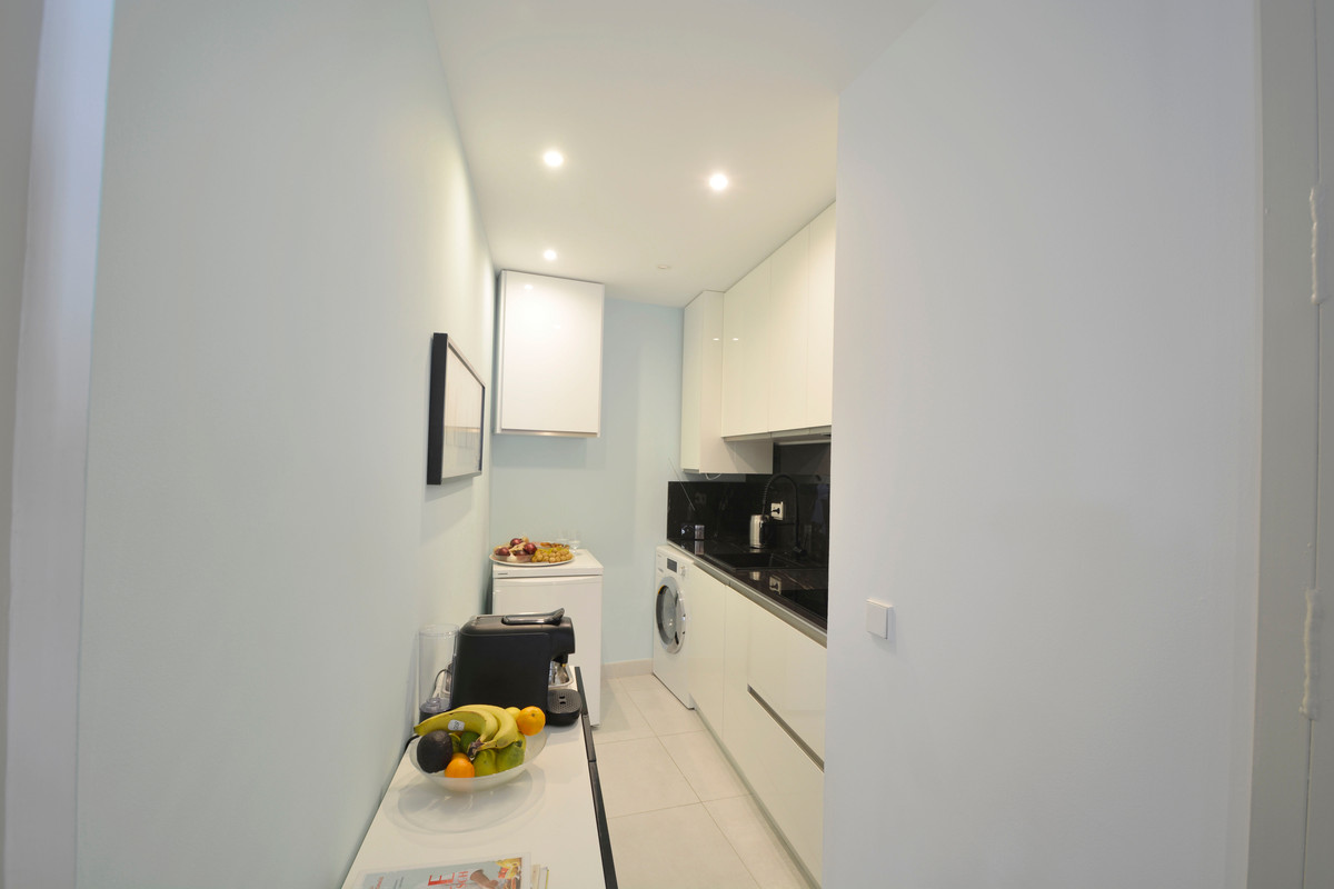 Se vende Ático de 1 dormitorios en Costa Del Sol, Málaga, España