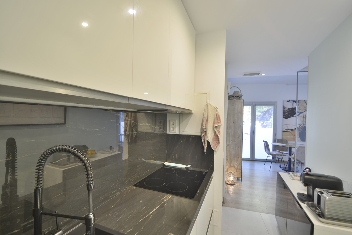 Se vende Ático de 1 dormitorios en Costa Del Sol, Málaga, España