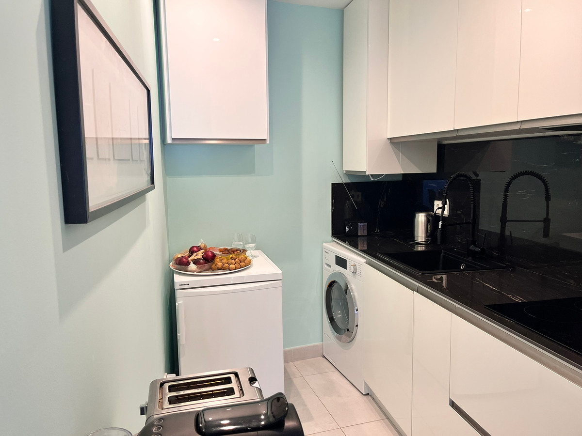 Se vende Ático de 1 dormitorios en Costa Del Sol, Málaga, España