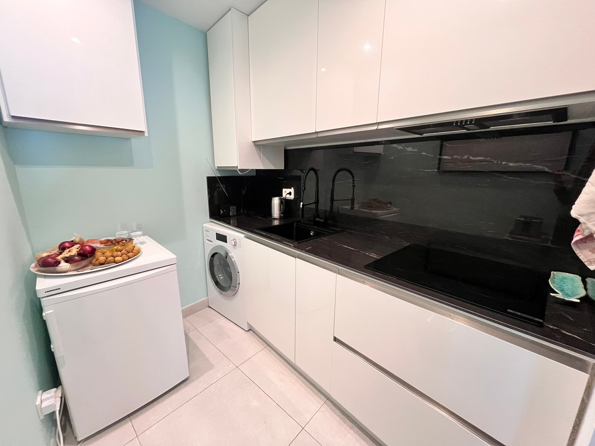 Se vende Ático de 1 dormitorios en Costa Del Sol, Málaga, España