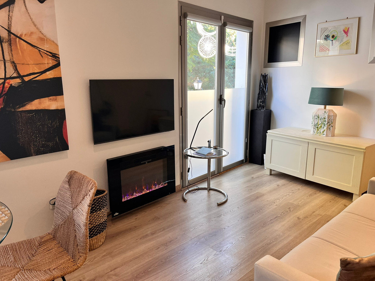 Se vende Ático de 1 dormitorios en Costa Del Sol, Málaga, España