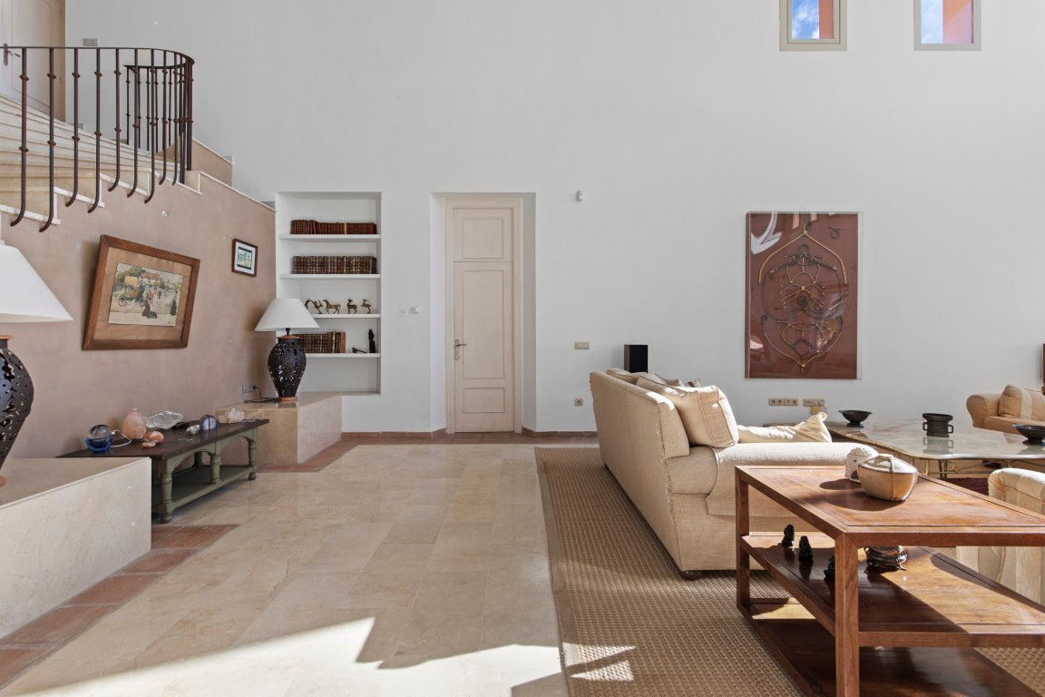 Se vende Villa - Chalet de 5 dormitorios en Costa Del Sol, Málaga, España