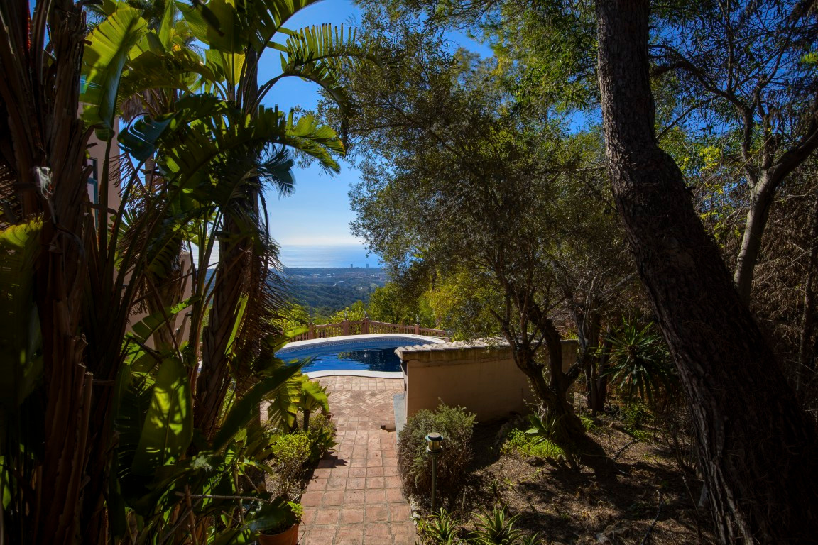 Se vende Villa - Chalet de 5 dormitorios en Costa Del Sol, Málaga, España