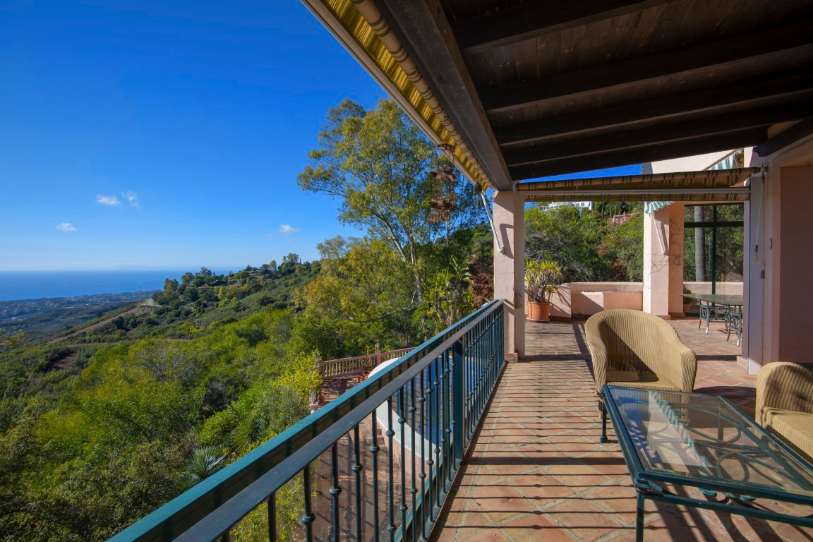 Se vende Villa - Chalet de 5 dormitorios en Costa Del Sol, Málaga, España