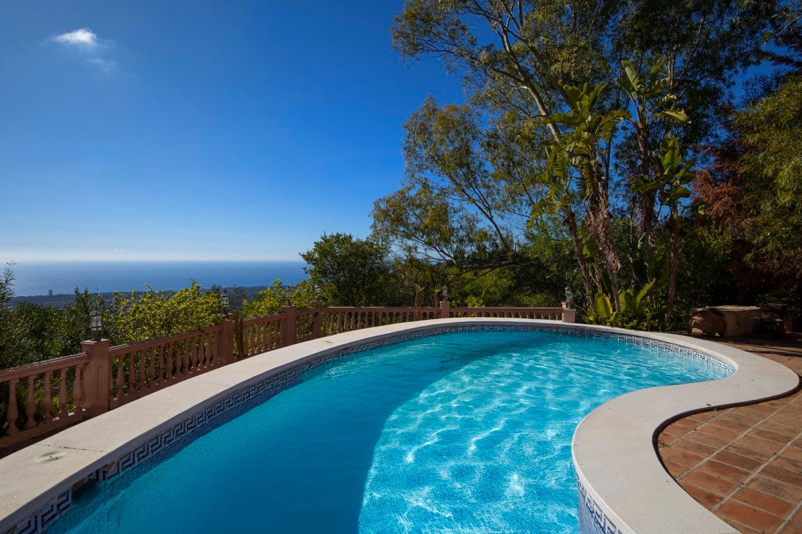 Se vende Villa - Chalet de 5 dormitorios en Costa Del Sol, Málaga, España