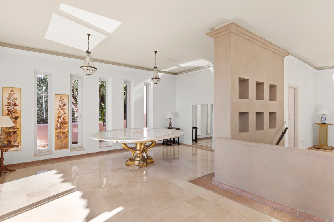 Se vende Villa - Chalet de 5 dormitorios en Costa Del Sol, Málaga, España