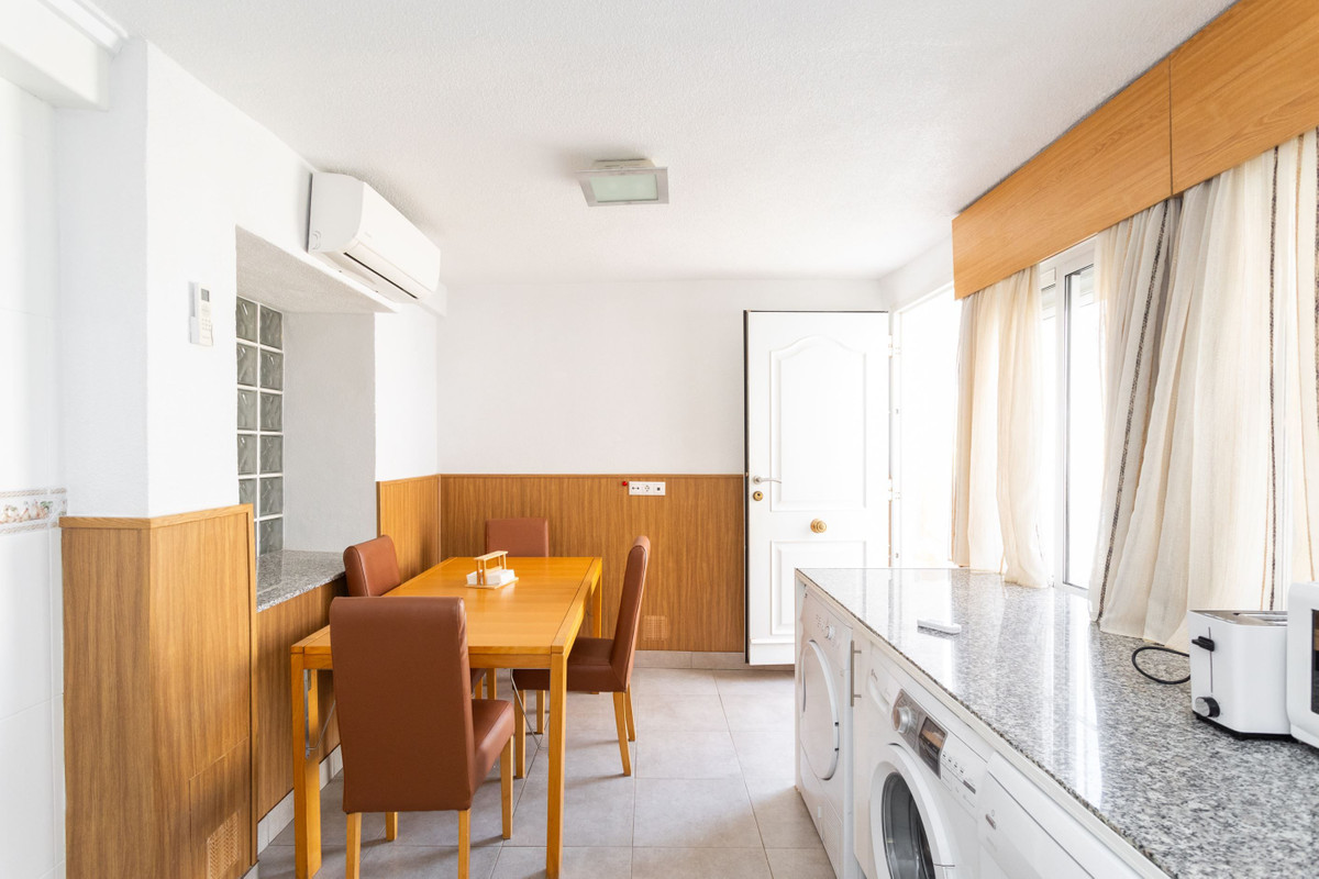 Se vende Adosada de 4 dormitorios en Costa Blanca, Alicante, España