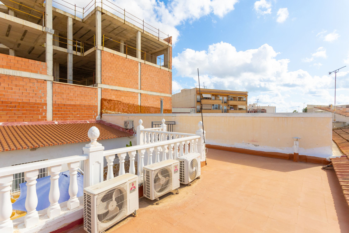 Se vende Adosada de 4 dormitorios en Costa Blanca, Alicante, España