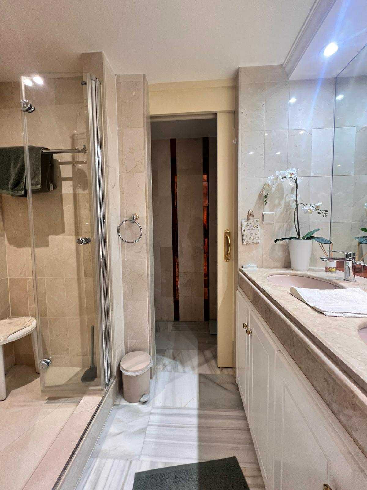 Se vende Ático de 2 dormitorios en Costa Del Sol, Málaga, España