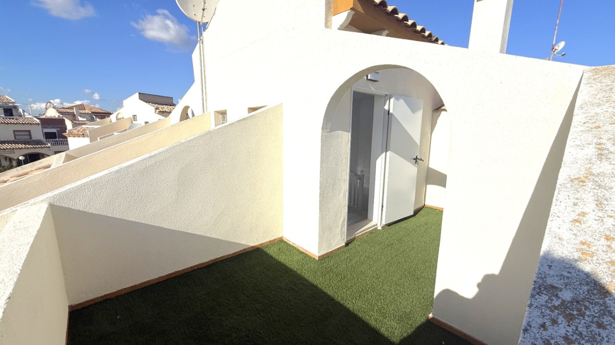 Se vende Pareada de 2 dormitorios en Costa Blanca, Alicante, España