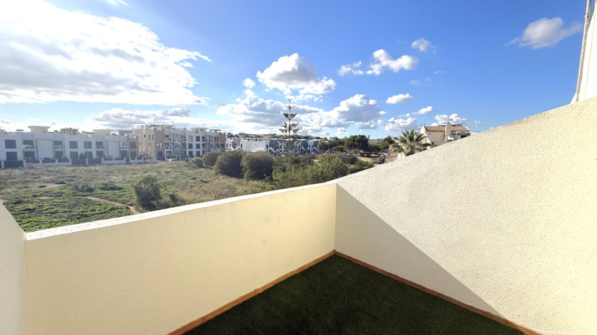 Se vende Pareada de 2 dormitorios en Costa Blanca, Alicante, España