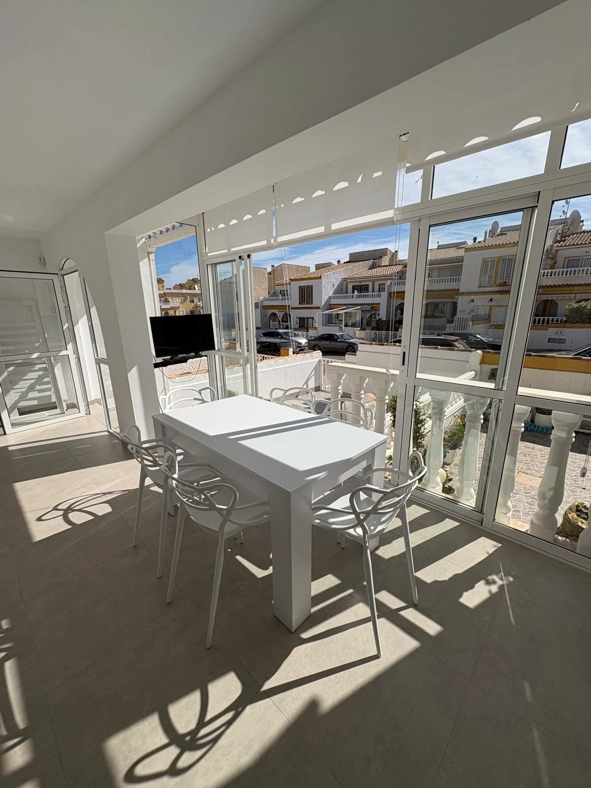 Se vende Adosada de 3 dormitorios en Costa Blanca, Alicante, España