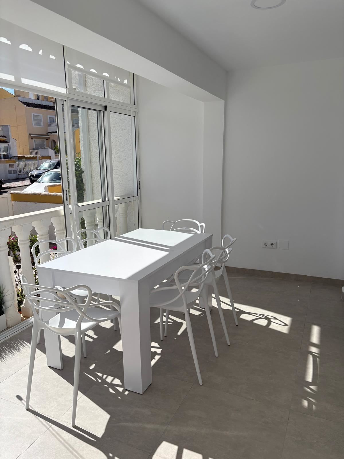 Se vende Adosada de 3 dormitorios en Costa Blanca, Alicante, España