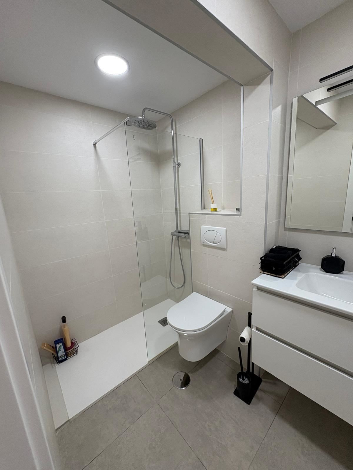 Se vende Adosada de 3 dormitorios en Costa Blanca, Alicante, España