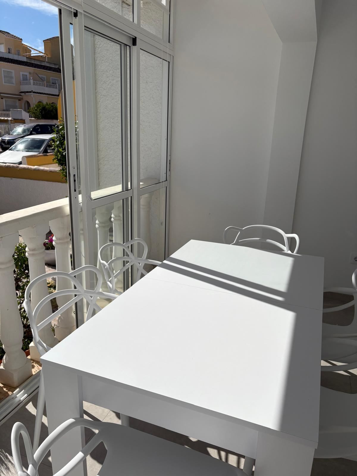 Se vende Adosada de 3 dormitorios en Costa Blanca, Alicante, España
