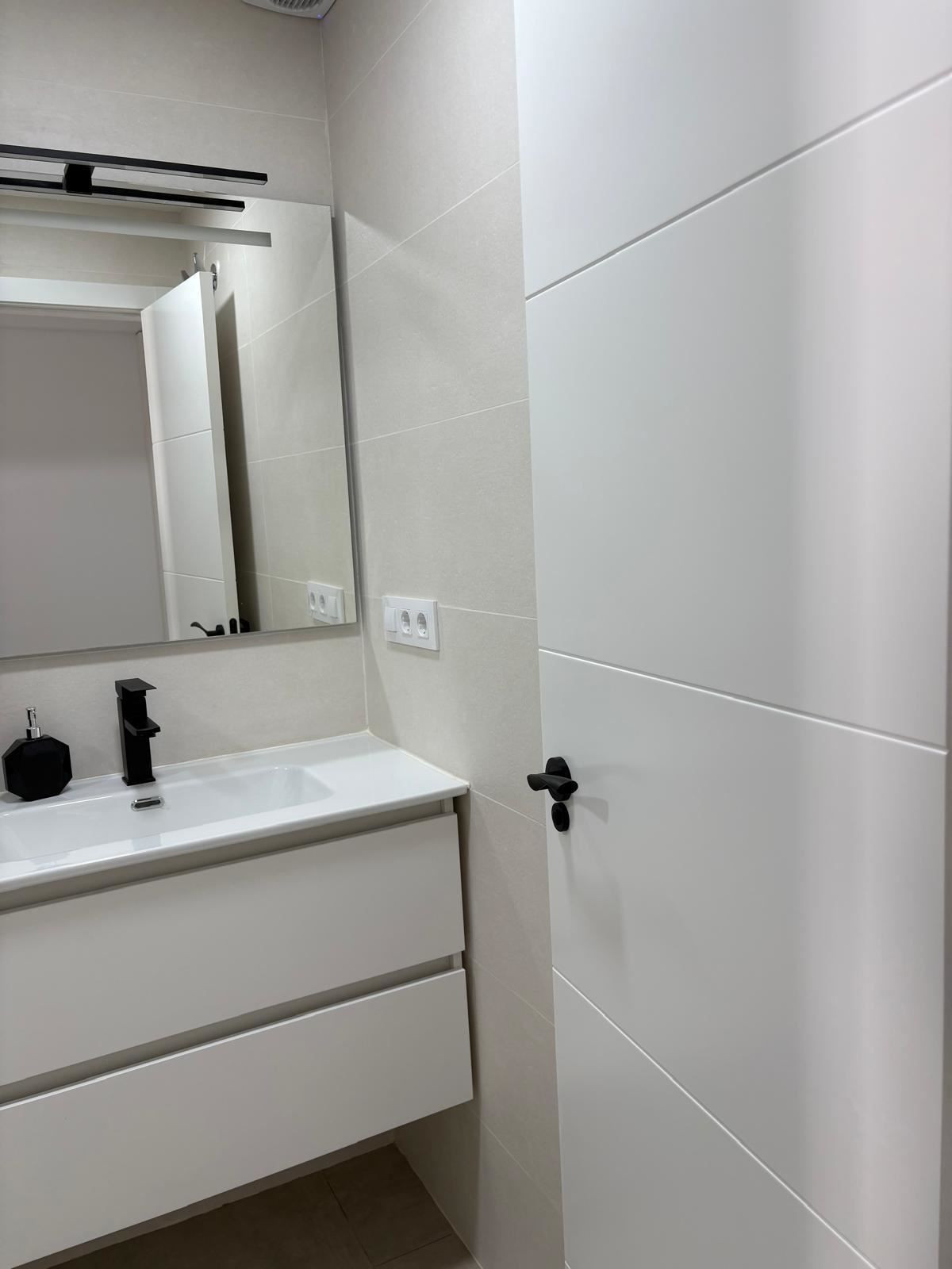 Se vende Adosada de 3 dormitorios en Costa Blanca, Alicante, España