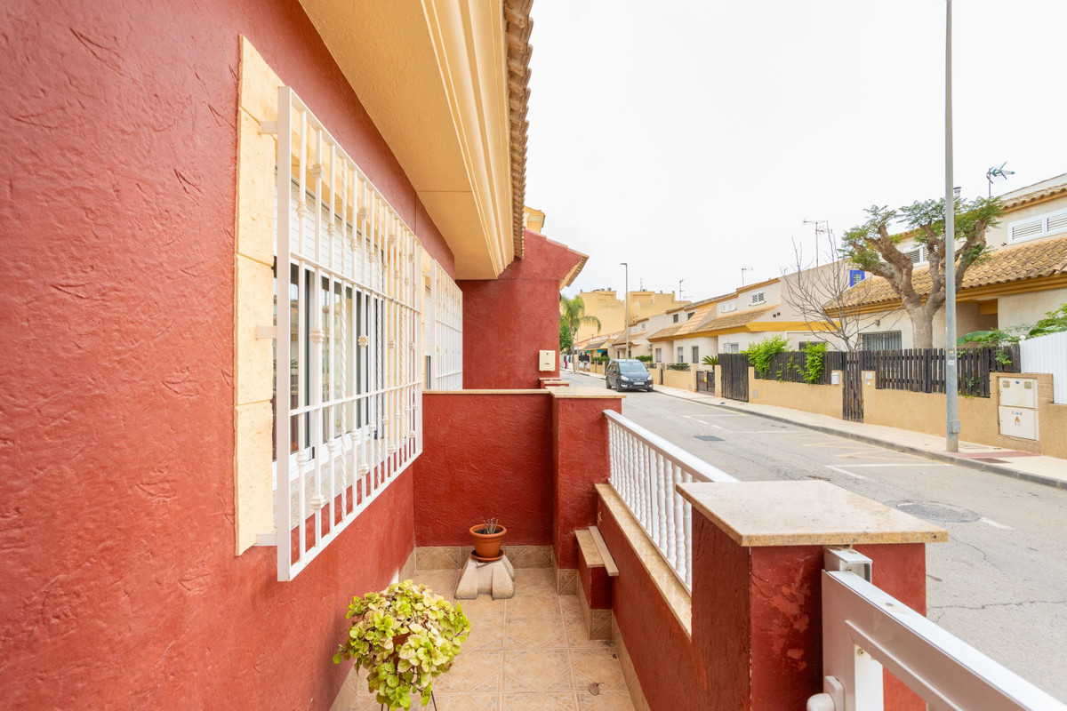 4 Bed Townhouse for sale in Los Alcazares Costa Calida, Murcia, Spain