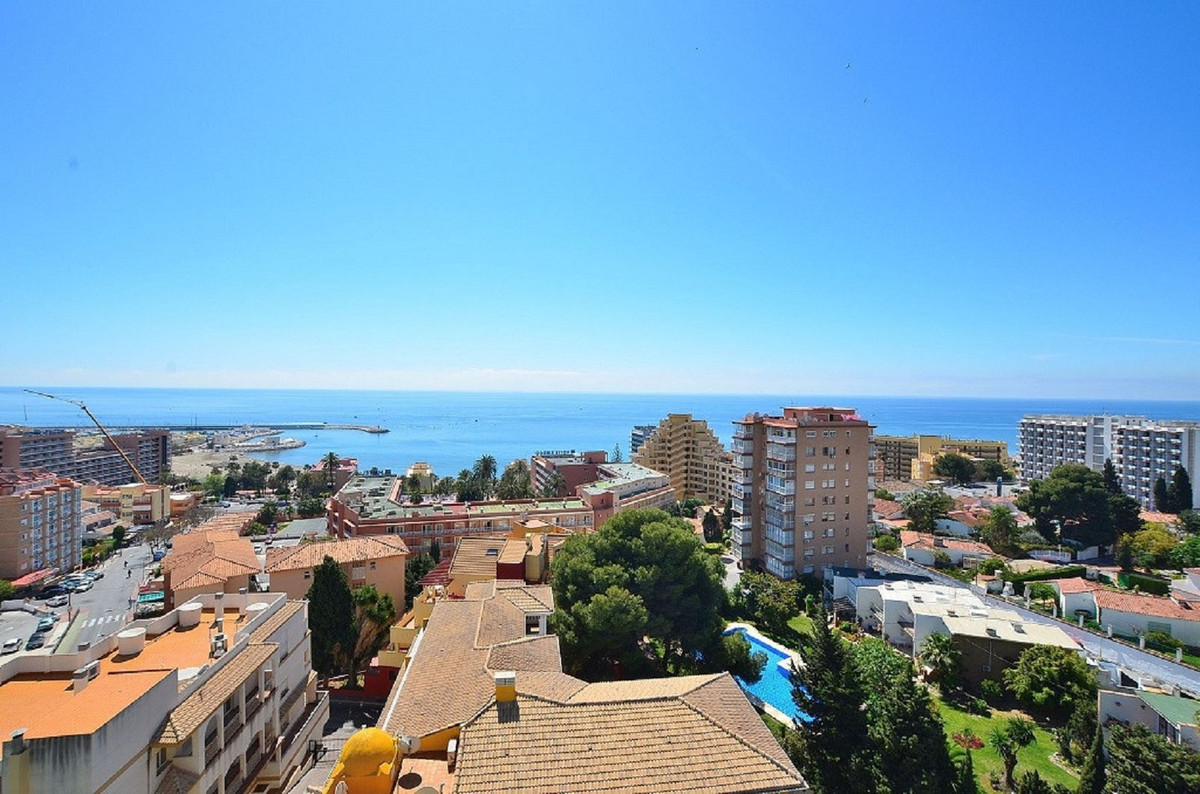 2 Bed Apartment for sale in Benalmadena Costa Costa Del Sol, Málaga, Spain
