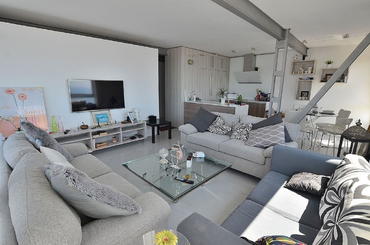 2 Bed Apartment for sale in Benalmadena Costa Costa Del Sol, Málaga, Spain