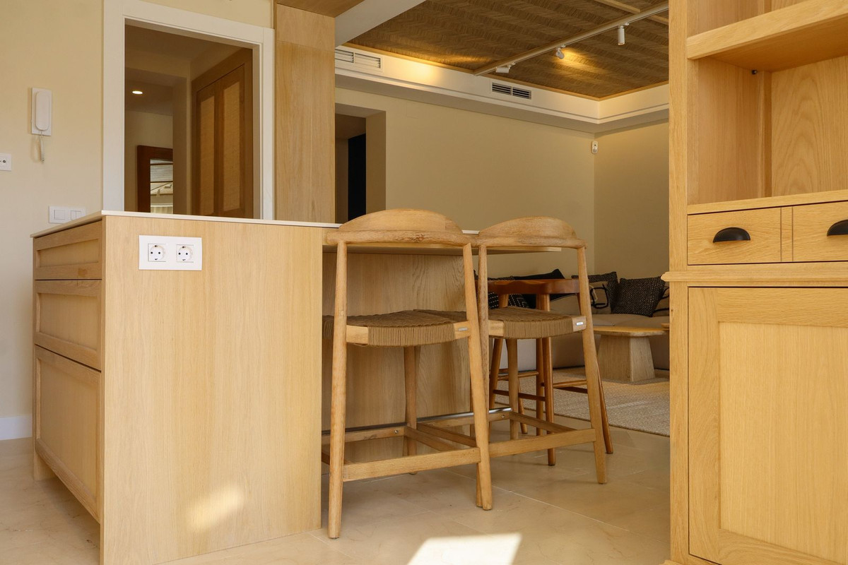 3 Bed Apartment for sale in Nueva Andalucía Costa Del Sol, Málaga, Spain