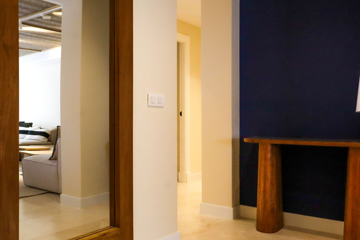 3 Bed Apartment for sale in Nueva Andalucía Costa Del Sol, Málaga, Spain