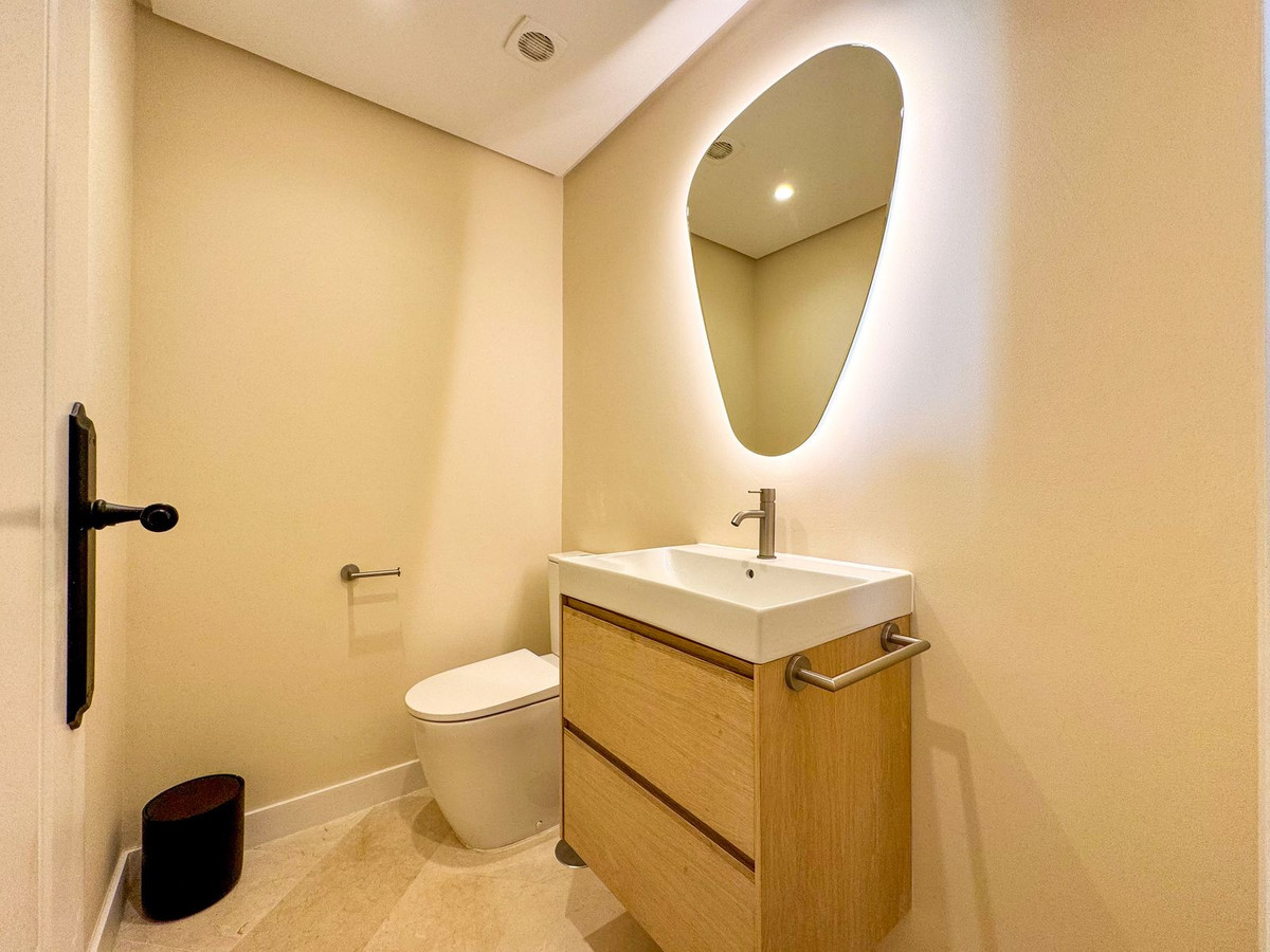 3 Bed Apartment for sale in Nueva Andalucía Costa Del Sol, Málaga, Spain