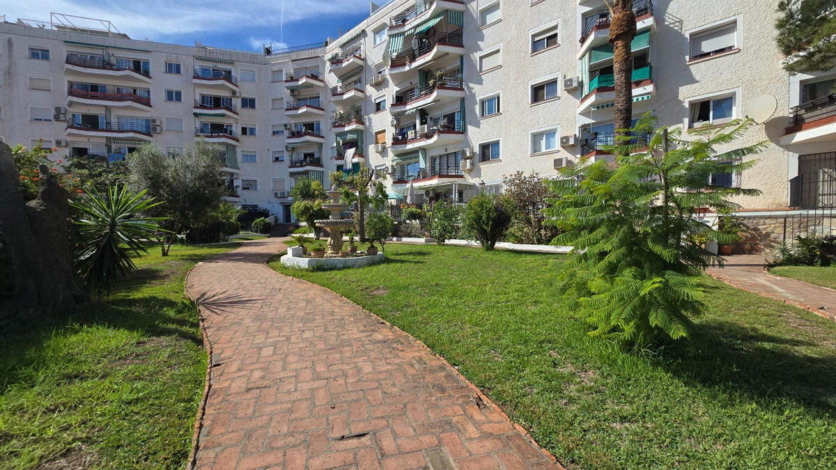 Se vende Apartamento Planta Baja de 2 dormitorios en Costa Del Sol, Málaga, España
