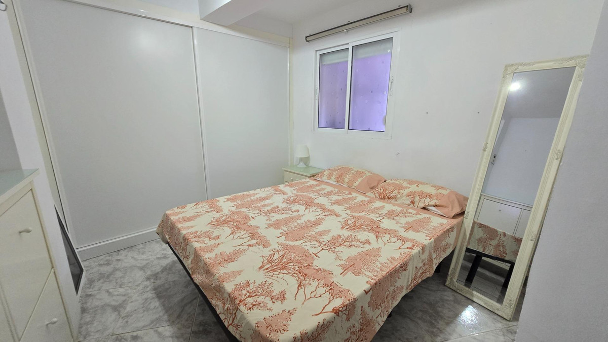 Se vende Apartamento Planta Baja de 2 dormitorios en Costa Del Sol, Málaga, España