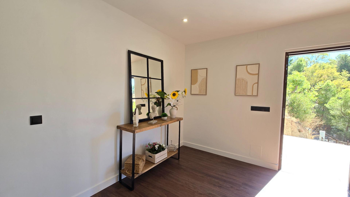4 Bed Townhouse for sale in Limonar Málaga Ciudad, Málaga, Spain