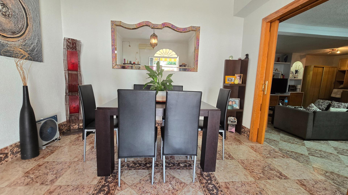 Se vende Villa - Chalet de 2 dormitorios en Costa Del Sol, Málaga, España
