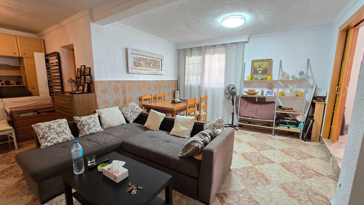 Se vende Villa - Chalet de 2 dormitorios en Costa Del Sol, Málaga, España