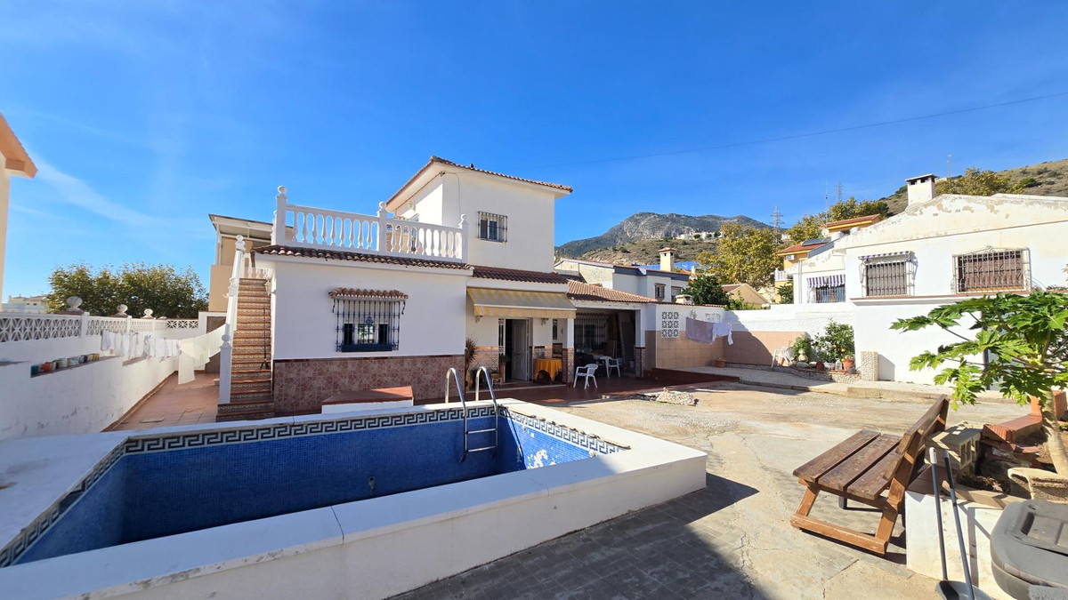 Se vende Villa - Chalet de 2 dormitorios en Costa Del Sol, Málaga, España