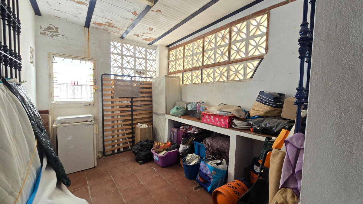 Se vende Villa - Chalet de 2 dormitorios en Costa Del Sol, Málaga, España