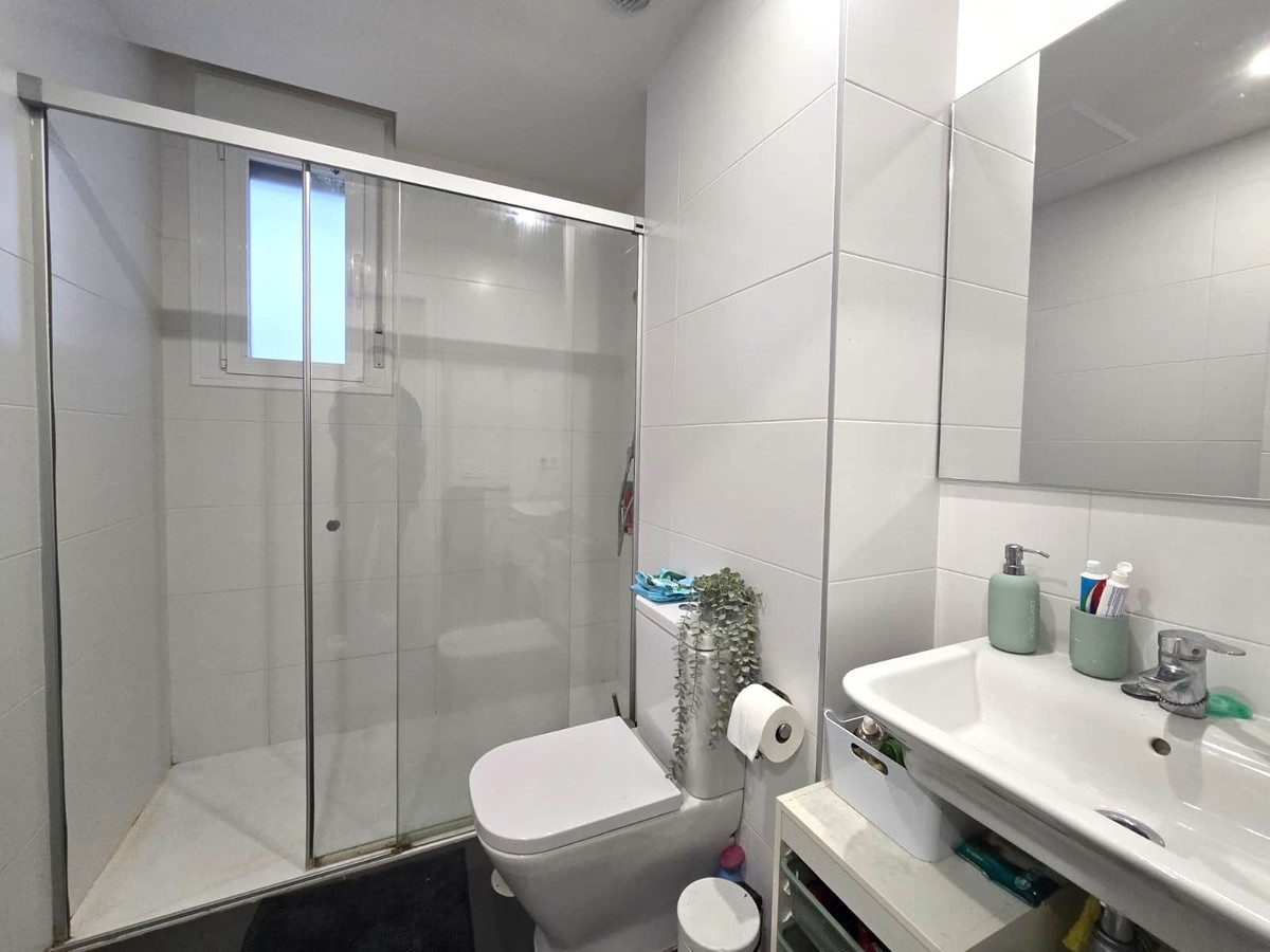 2 Bed Apartment for sale in Nueva Andalucía Costa Del Sol, Málaga, Spain