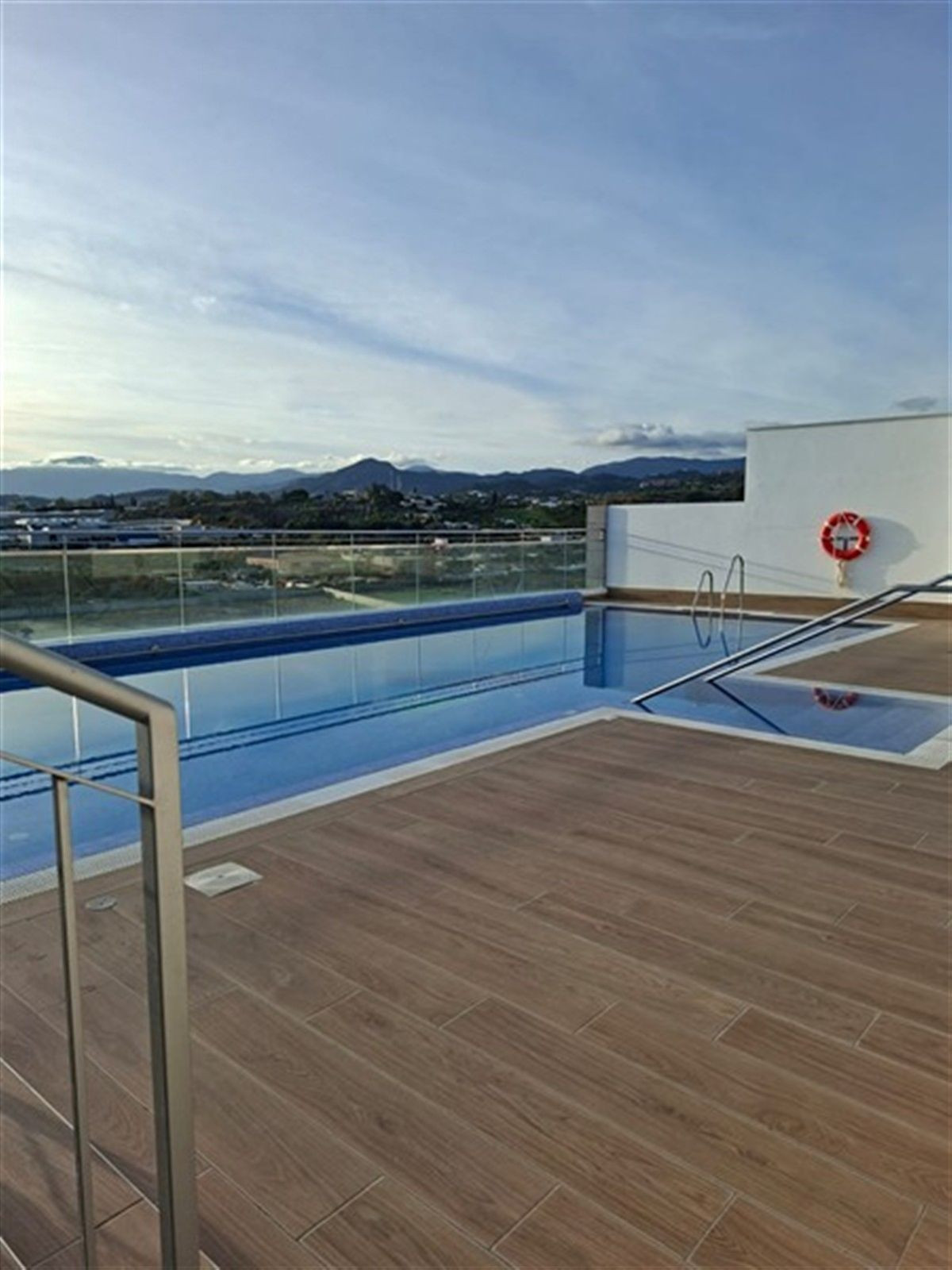 2 Bed Apartment for sale in Nueva Andalucía Costa Del Sol, Málaga, Spain