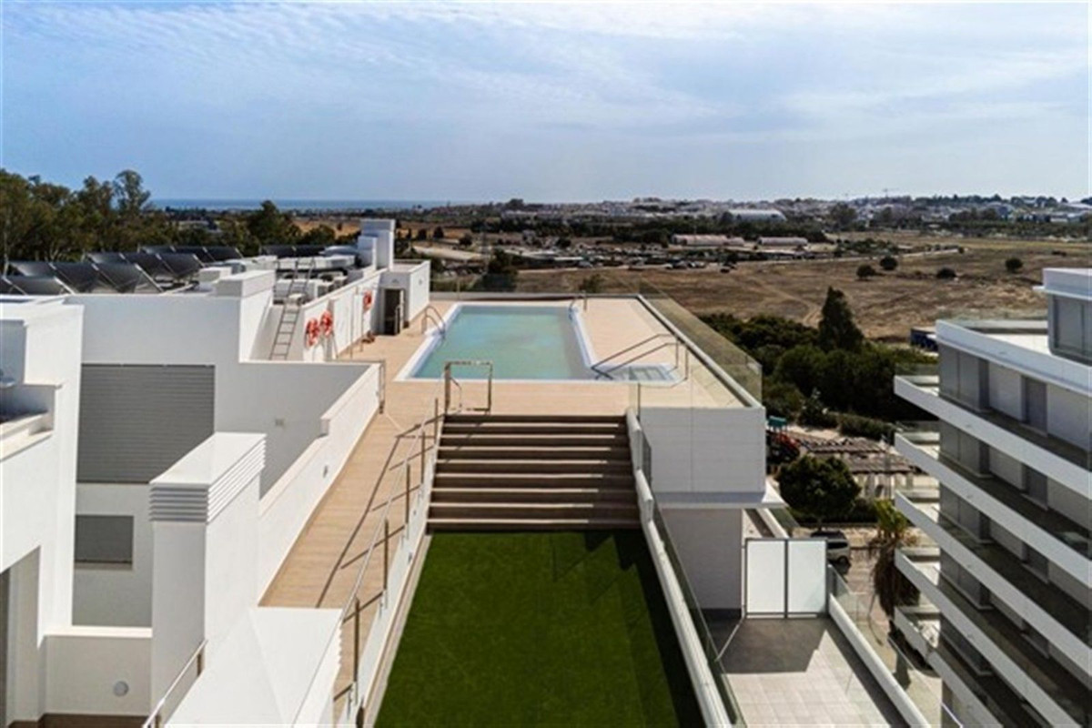 2 Bed Apartment for sale in Nueva Andalucía Costa Del Sol, Málaga, Spain