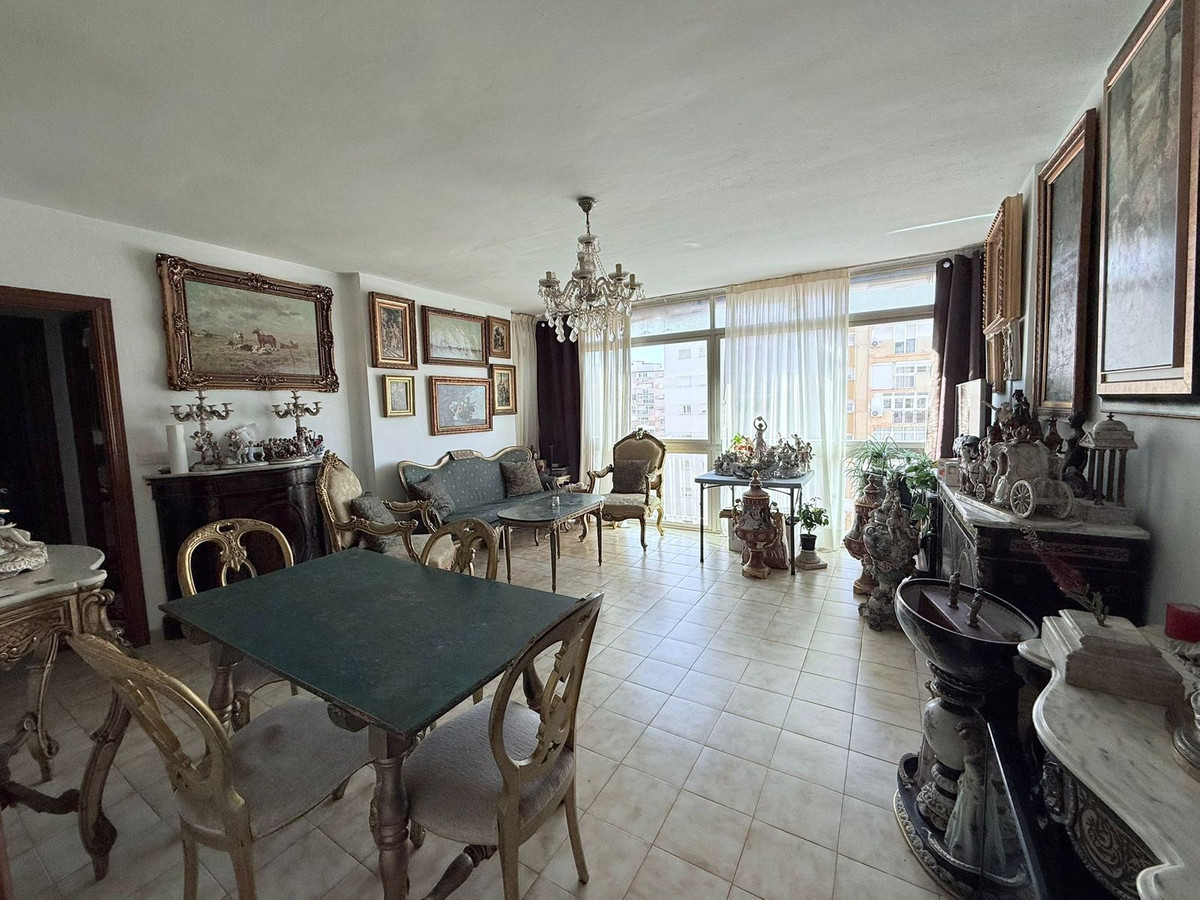 3 Bed Apartment for sale in Málaga Costa Del Sol, Málaga, Spain