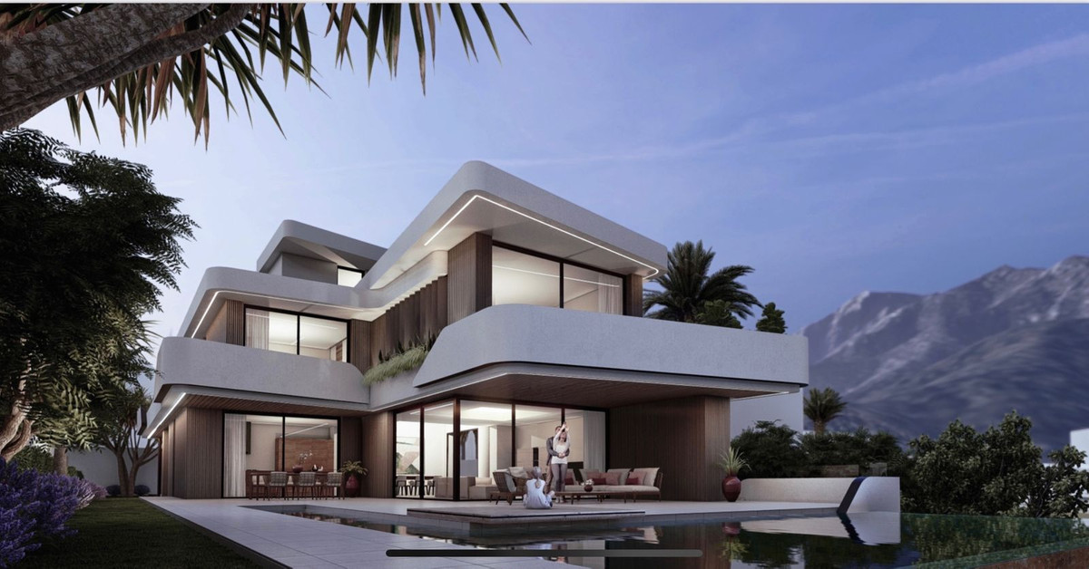 5 Bed Townhouse for sale in Marbella Costa Del Sol, Málaga, Spain