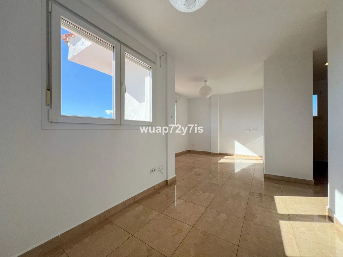 Se vende Villa - Chalet de 5 dormitorios en Costa Del Sol, Málaga, España