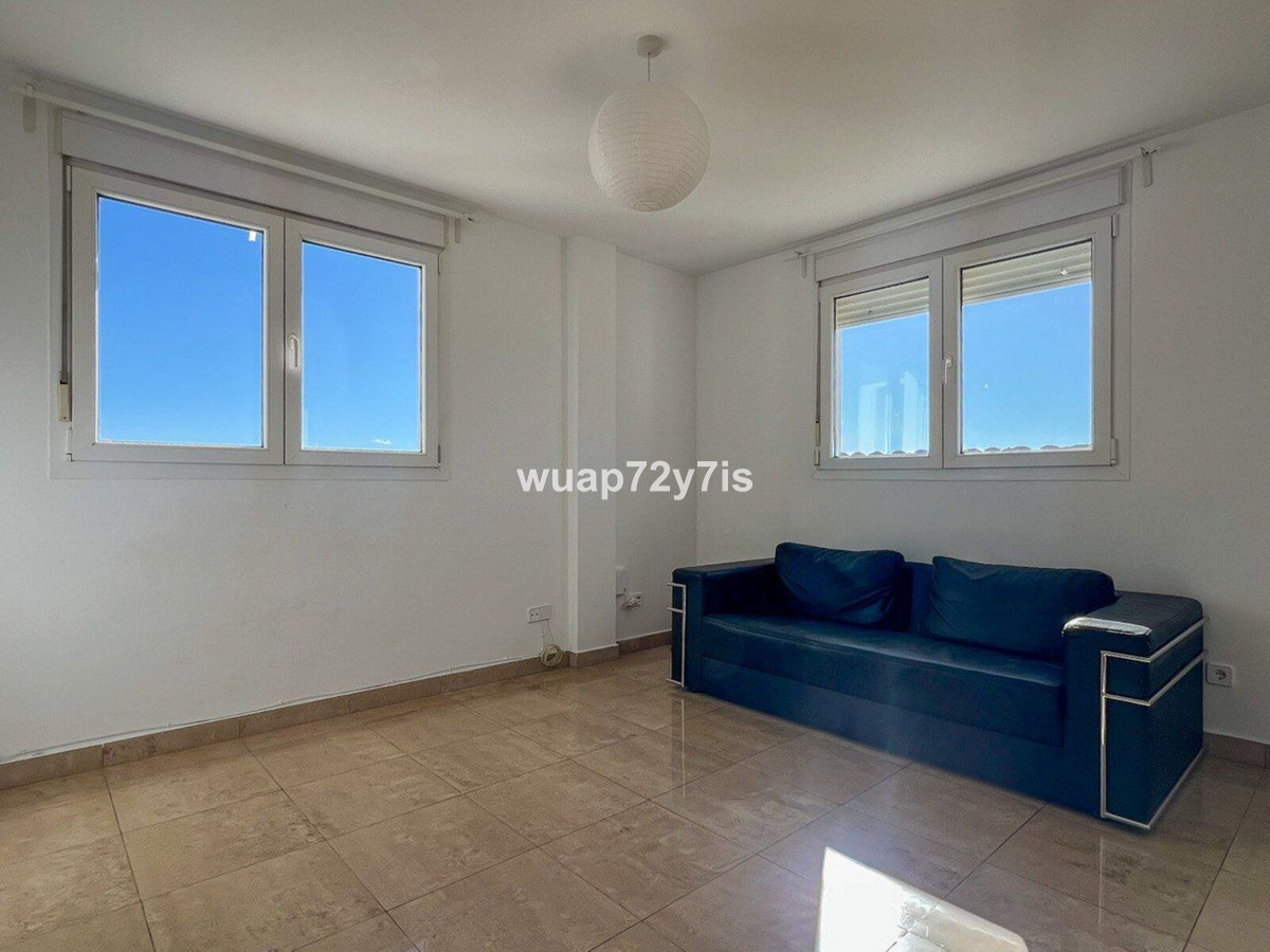 Se vende Villa - Chalet de 5 dormitorios en Costa Del Sol, Málaga, España
