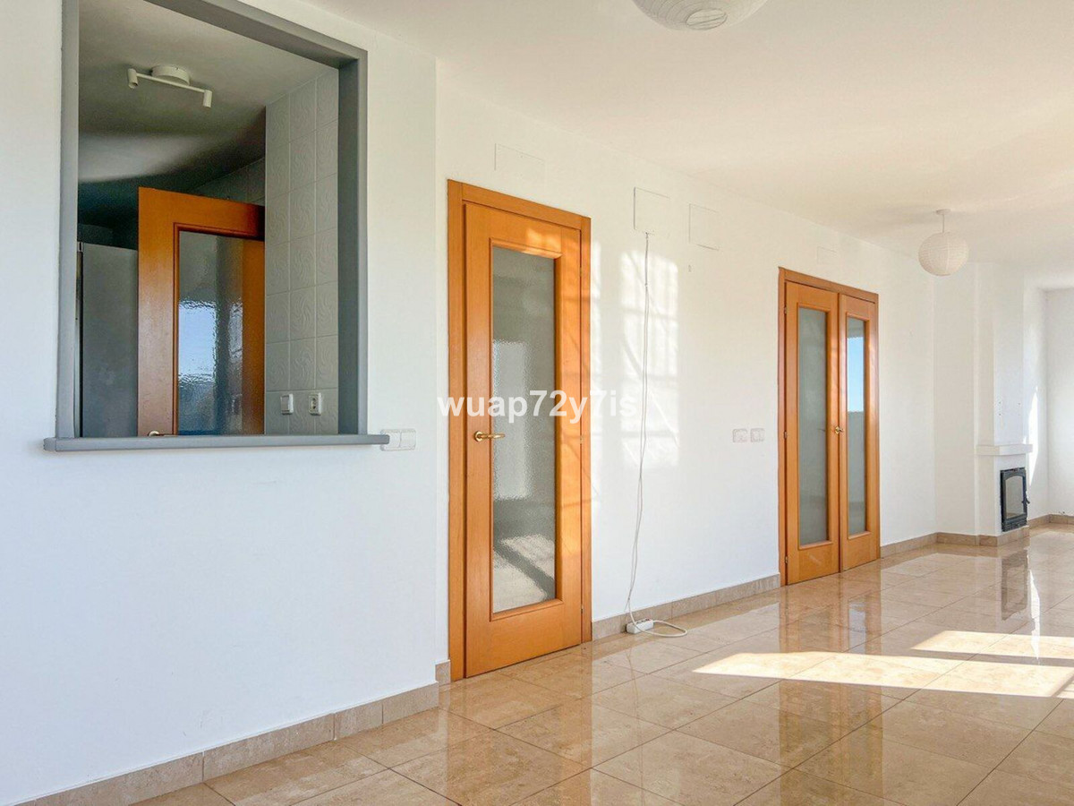 Se vende Villa - Chalet de 5 dormitorios en Costa Del Sol, Málaga, España