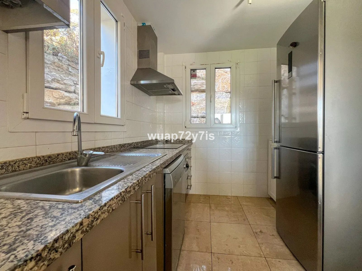 Se vende Villa - Chalet de 5 dormitorios en Costa Del Sol, Málaga, España