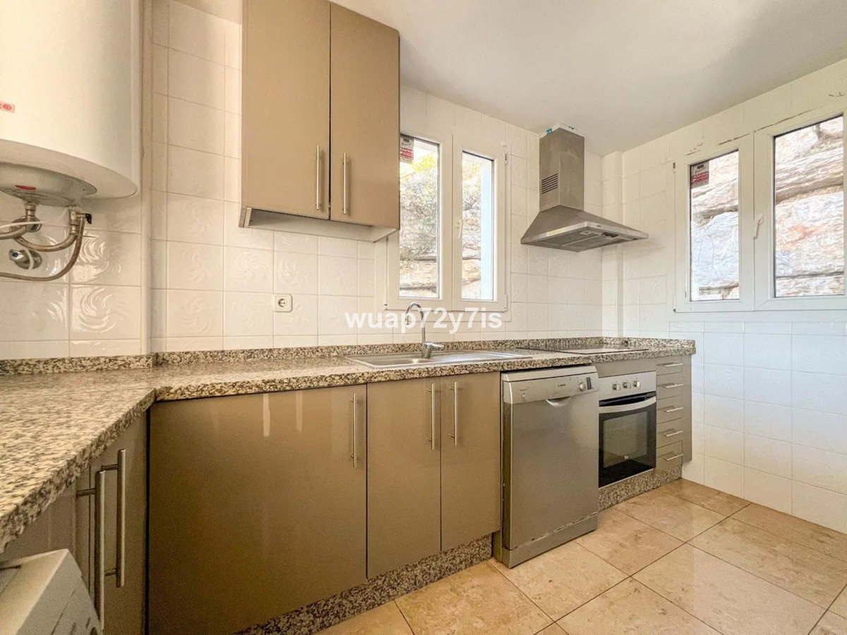Se vende Villa - Chalet de 5 dormitorios en Costa Del Sol, Málaga, España